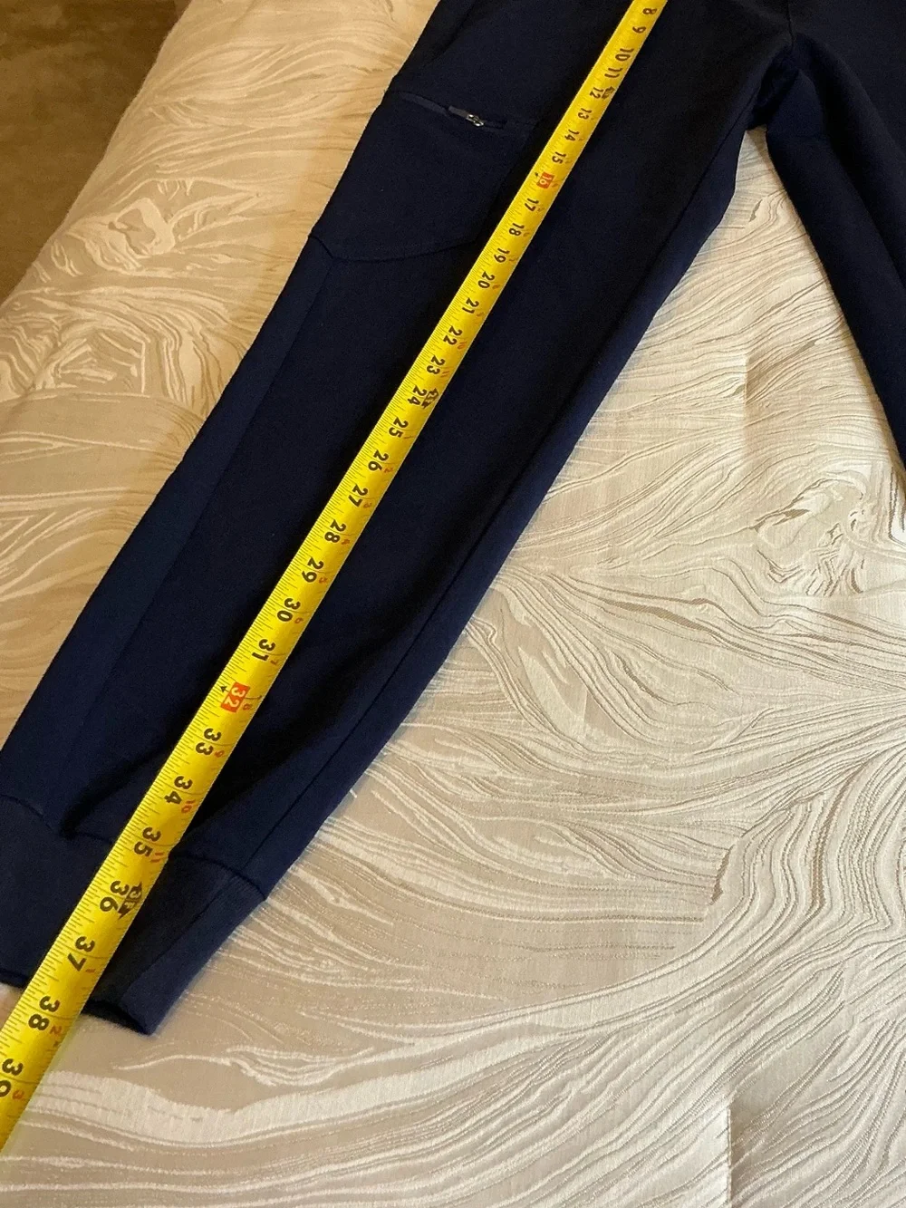 FIGS TECHNICAL COLLECTION NAVY JOGGER SCRUB PANTS (s)
